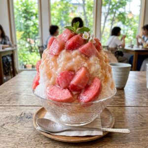 旬の桃を贅沢にドーン！和歌山・桃山町「モモンスター」のスイーツが最高にええでｗｗｗ ＃スイーツ